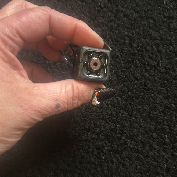 Tiny Wireless Spy Cam Recorder - Picture 4 of 4